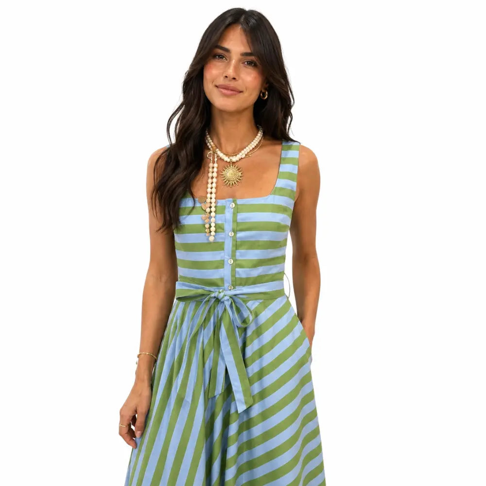 Vestido midi feminino com cinto e bolsos vista lateral